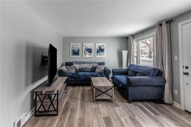 127 Briarcliff Road, Cheektowaga, NY 14225