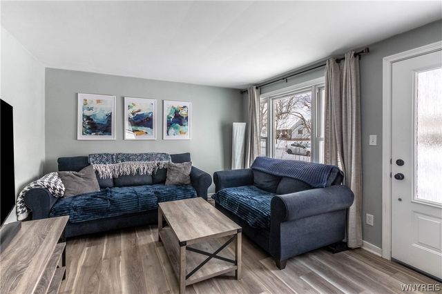 127 Briarcliff Road, Cheektowaga, NY 14225