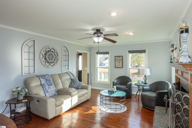 102 Yorkshire Drive, Anderson, SC 29625