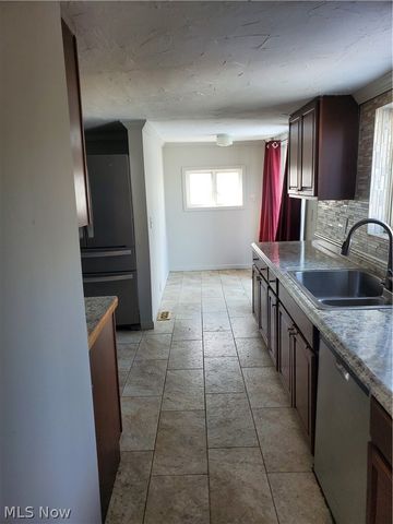 32700 Pettibone Road, Solon, OH 44139