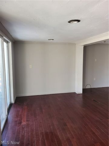 32700 Pettibone Road, Solon, OH 44139