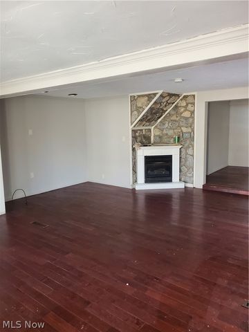 32700 Pettibone Road, Solon, OH 44139