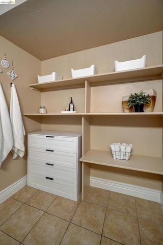 4709 Santa Rita Rd, Richmond, CA 94803