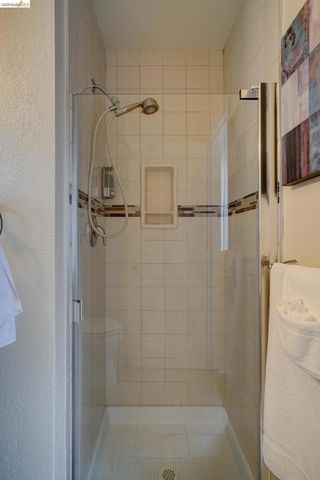 4709 Santa Rita Rd, Richmond, CA 94803