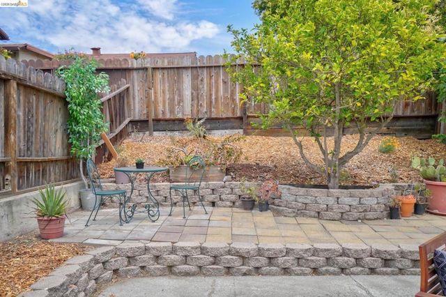 4709 Santa Rita Rd, Richmond, CA 94803