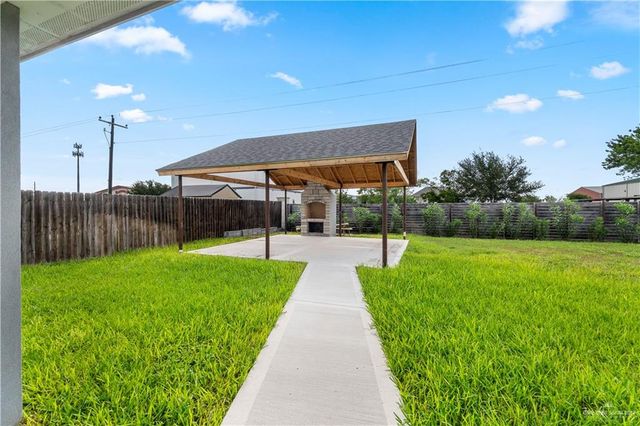 5806 N Ebony Street, Pharr, TX 78577