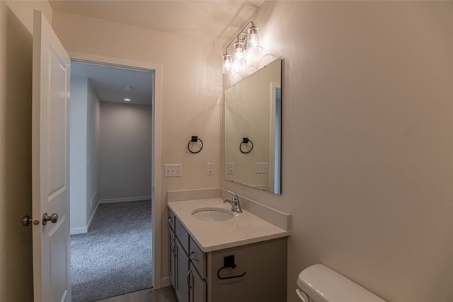 211 5th Street C, Coralville, IA 52241