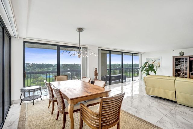 1900 CONSULATE Place 604, West Palm Beach, FL 33401