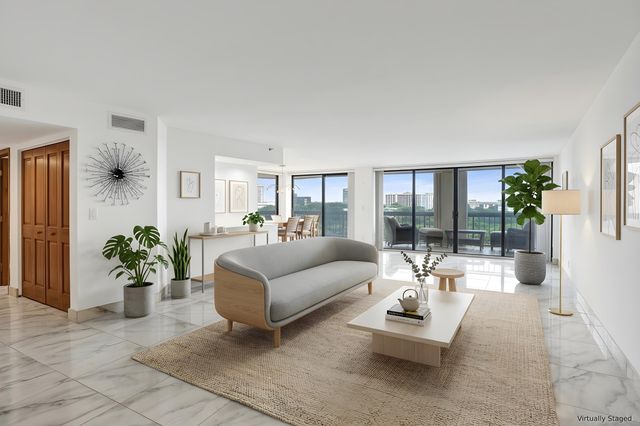 1900 CONSULATE Place 604, West Palm Beach, FL 33401