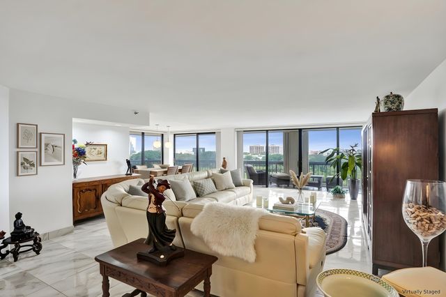 1900 CONSULATE Place 604, West Palm Beach, FL 33401