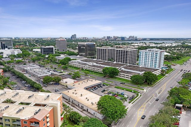 1900 CONSULATE Place 604, West Palm Beach, FL 33401