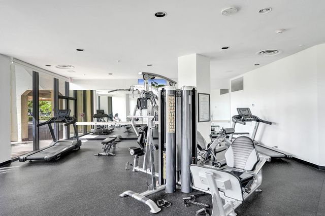 1900 CONSULATE Place 604, West Palm Beach, FL 33401