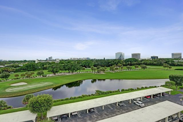 1900 CONSULATE Place 604, West Palm Beach, FL 33401