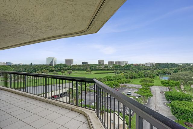 1900 CONSULATE Place 604, West Palm Beach, FL 33401