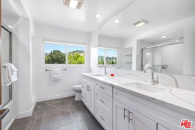 6426 Ellenview Avenue, West Hills, CA 91307
