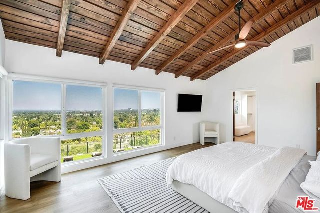 6426 Ellenview Avenue, West Hills, CA 91307