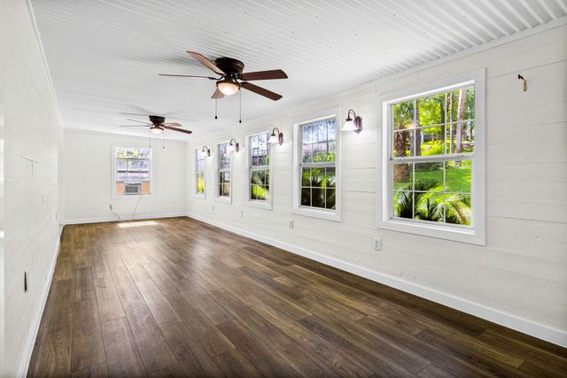 51 Rustling Oaks Street, Coldspring, TX 77331