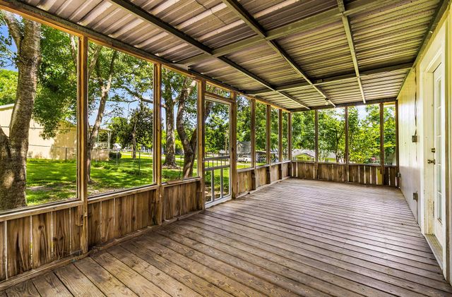 51 Rustling Oaks Street, Coldspring, TX 77331