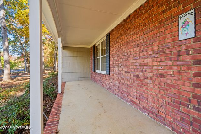 4 Brookside Drive, Colts Neck, NJ 07722