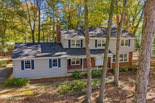 4 Brookside Drive, Colts Neck, NJ 07722