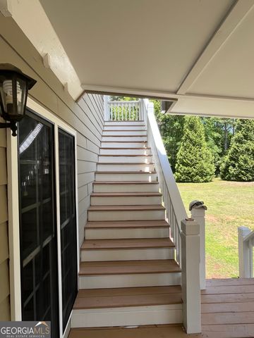 65 Spratlin Way, Hull, GA 30646