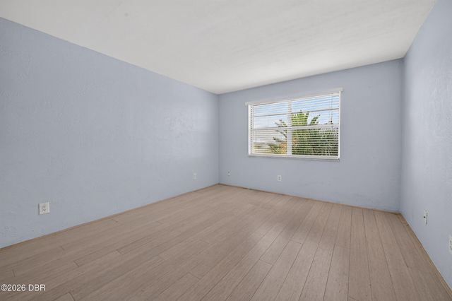 118 S Halifax Ave Apt 402, Daytona Beach, FL 32118