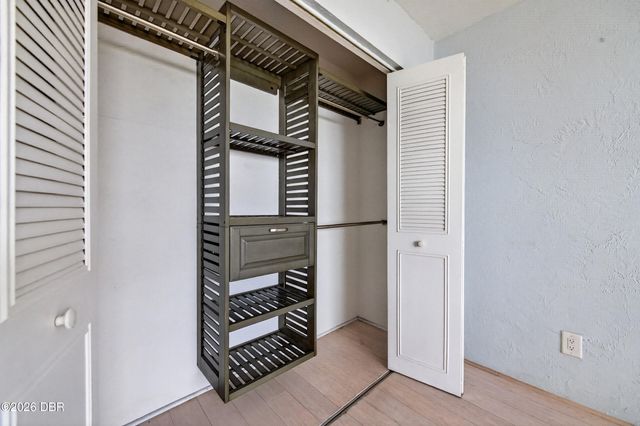 118 S Halifax Ave Apt 402, Daytona Beach, FL 32118