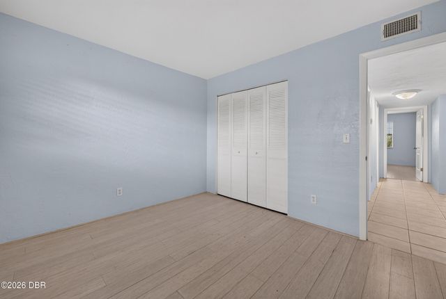 118 S Halifax Ave Apt 402, Daytona Beach, FL 32118