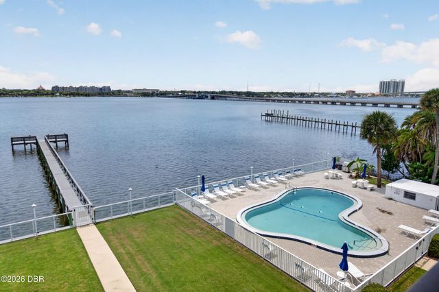 118 S Halifax Ave Apt 402, Daytona Beach, FL 32118
