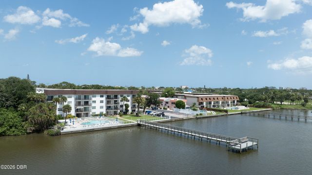 118 S Halifax Ave Apt 402, Daytona Beach, FL 32118