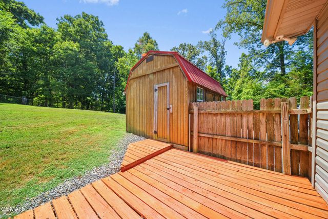 631 Rock House Road, Kodak, TN 37764