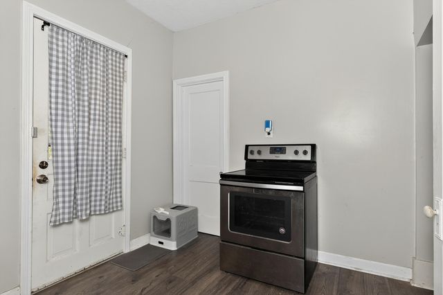 309 Garvey Avenue, Elsmere, KY 41018