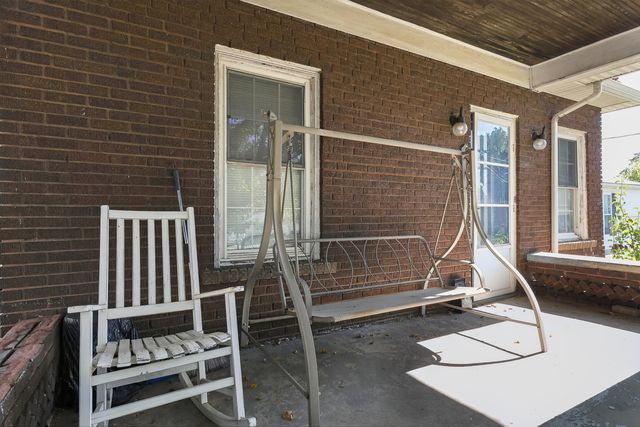 309 Garvey Avenue, Elsmere, KY 41018