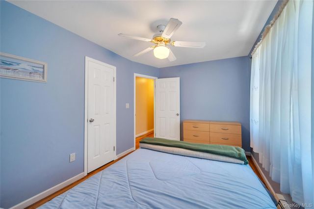 33 East Street, Middle Island, NY 11953