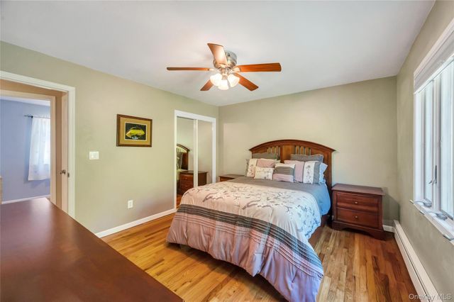 33 East Street, Middle Island, NY 11953