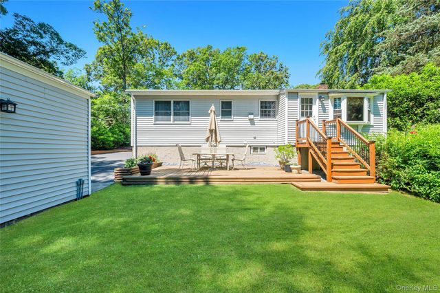 33 East Street, Middle Island, NY 11953