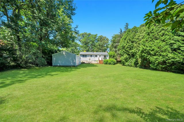 33 East Street, Middle Island, NY 11953