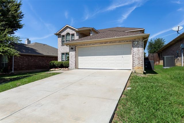 2109 Sunny Side Drive, Little Elm, TX 75068