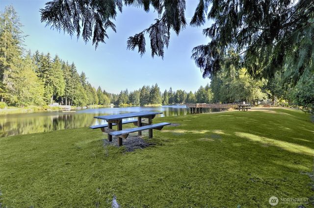 301 E Timberlake Drive, Shelton, WA 98584