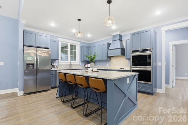 1881 E Maiden Road, Maiden, NC 28650