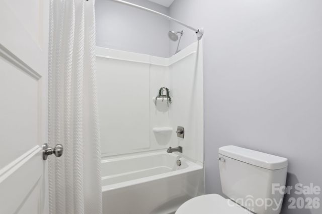 1881 E Maiden Road, Maiden, NC 28650