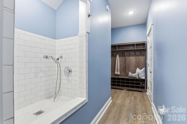 1881 E Maiden Road, Maiden, NC 28650