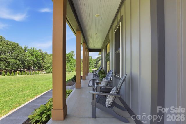 1881 E Maiden Road, Maiden, NC 28650