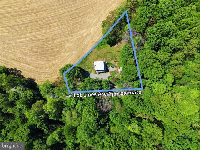 293 GROVE RD, Delta, PA 17314