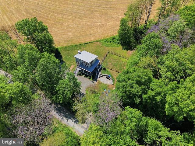 293 GROVE RD, Delta, PA 17314