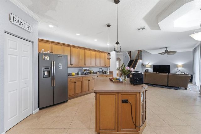 2753 Misty Oaks Circle, Royal Palm Beach, FL 33411