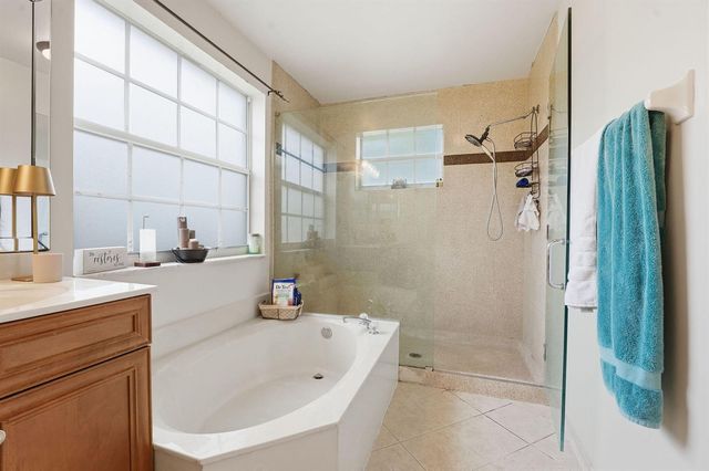 2753 Misty Oaks Circle, Royal Palm Beach, FL 33411