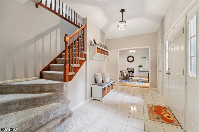 20 Northfield Dr, Wantage Twp., NJ 07461