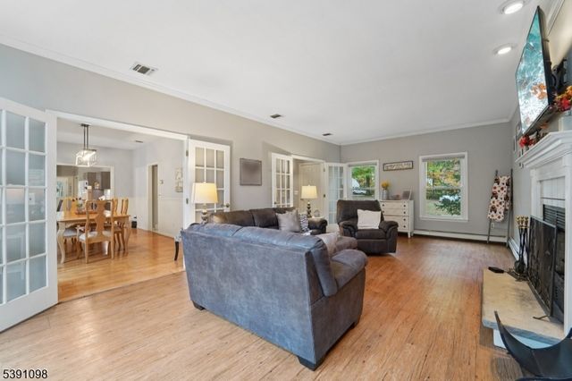 20 Northfield Dr, Wantage Twp., NJ 07461