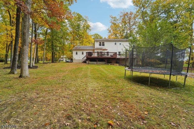 20 Northfield Dr, Wantage Twp., NJ 07461